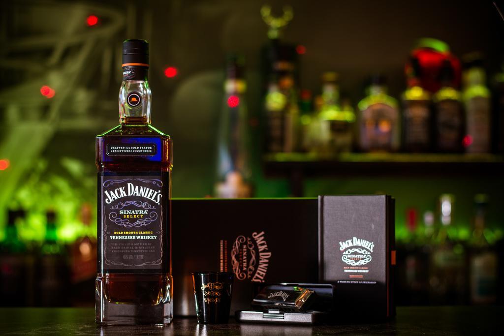 Апартаменты Jack Daniel Friends Фалираки Экстерьер фото